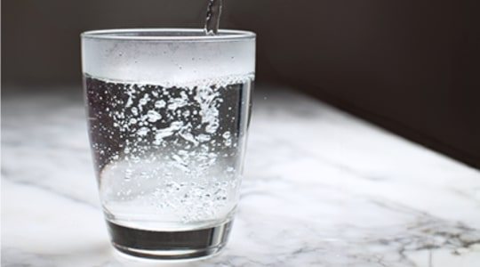 Veraqua Tower – CO2-Flasche im Gerät